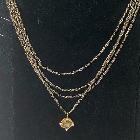 VSA necklace - Picture 4 of 8